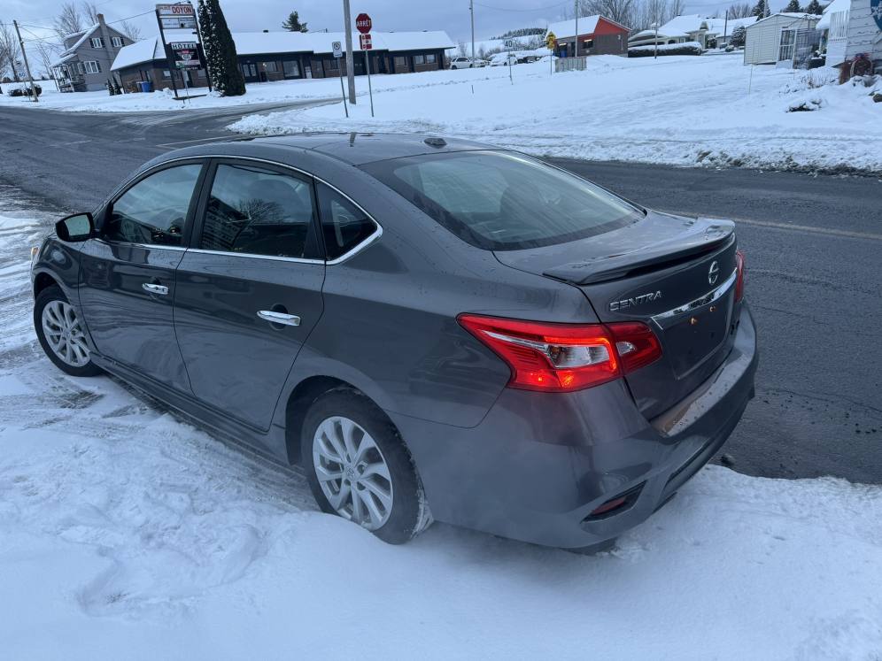 Automobiles Denis Jacques : NISSAN Sentra 32,000KM