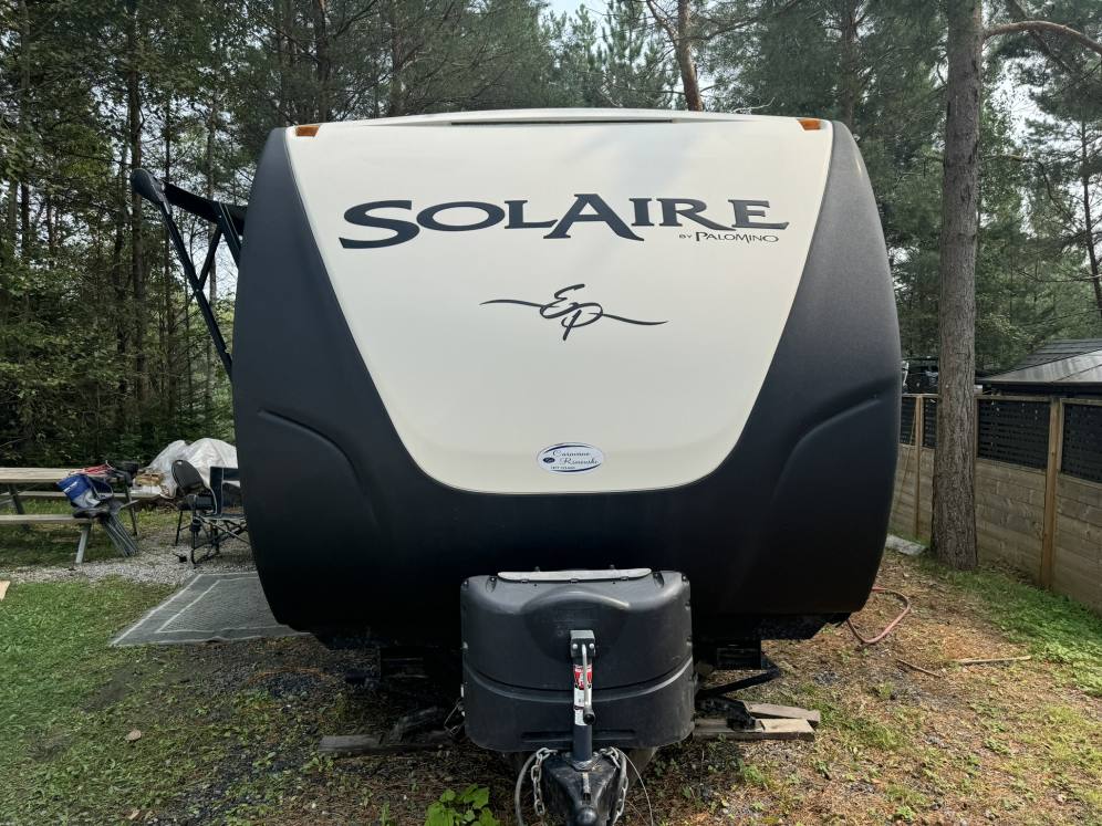 Garage PE Jacques St-Georges : Roulotte Solaire Palomino 26 pieds