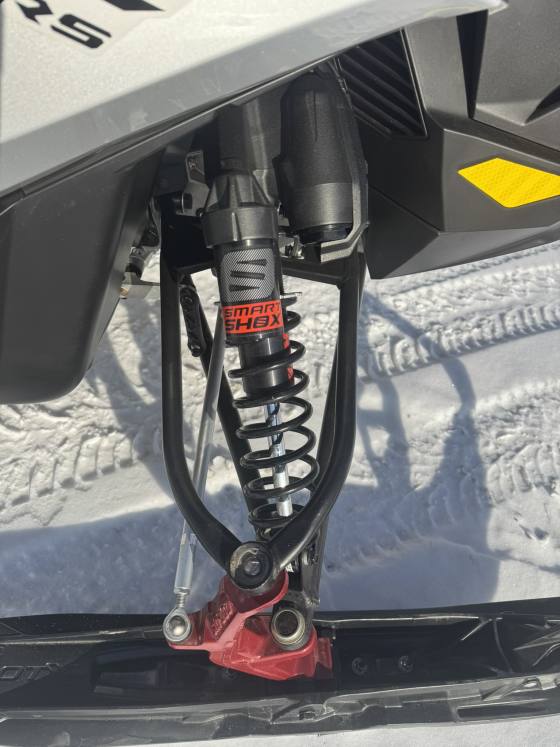 Automobiles Denis Jacques : Ski Doo MXZ XRS 2024