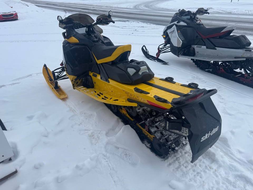 Automobiles Denis Jacques : Ski Doo MXZ XRS 2025