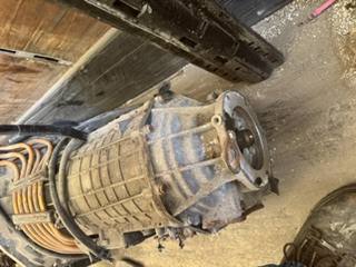 Garage PE Jacques St-Georges : Transmission d'un Chevrolet Silverado hybride